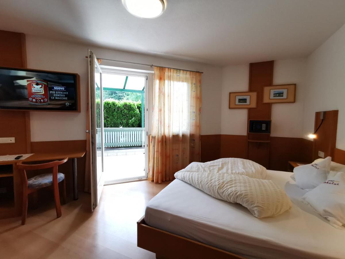Hotel Akelei บรูนิโก ภายนอก รูปภาพ