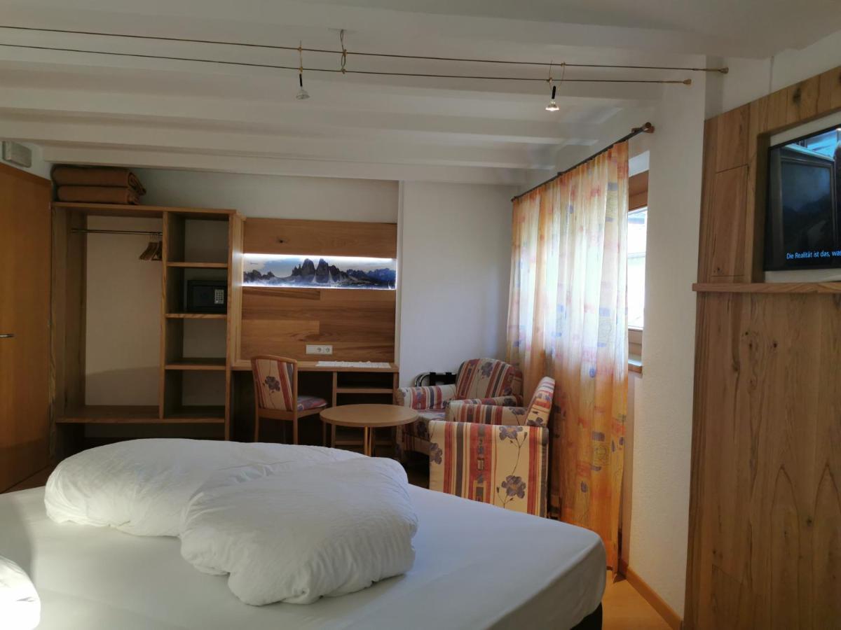 Hotel Akelei บรูนิโก ภายนอก รูปภาพ