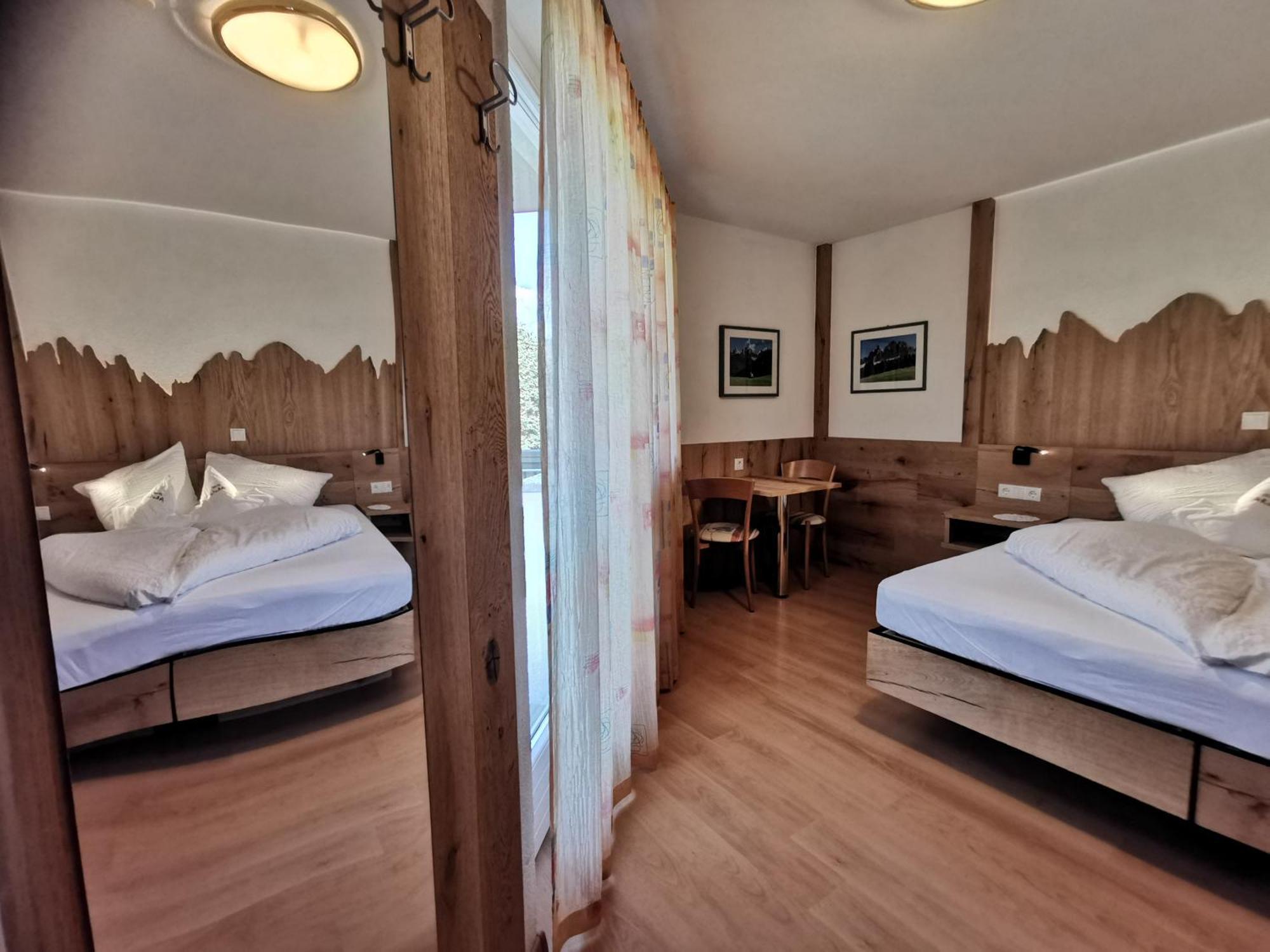 Hotel Akelei บรูนิโก ภายนอก รูปภาพ